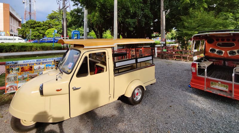 alquiler de tuktuk en ayutthaya