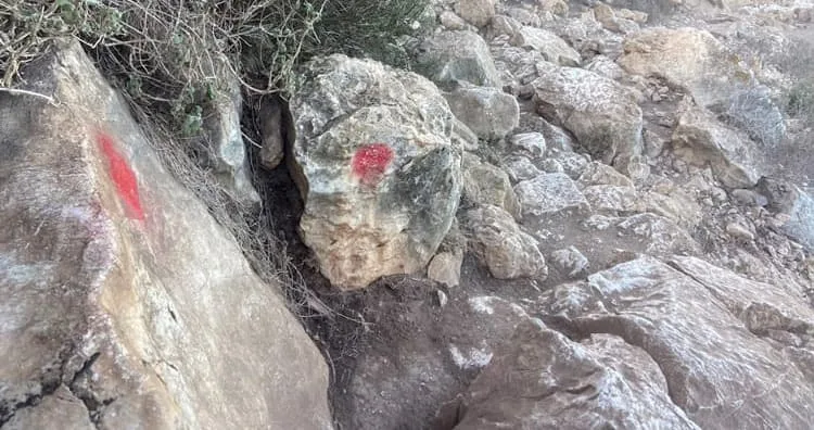 marcas ruta roja peñón de ifach