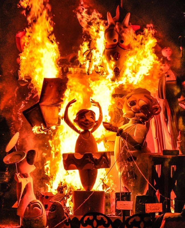 crema-fallas-valencia
