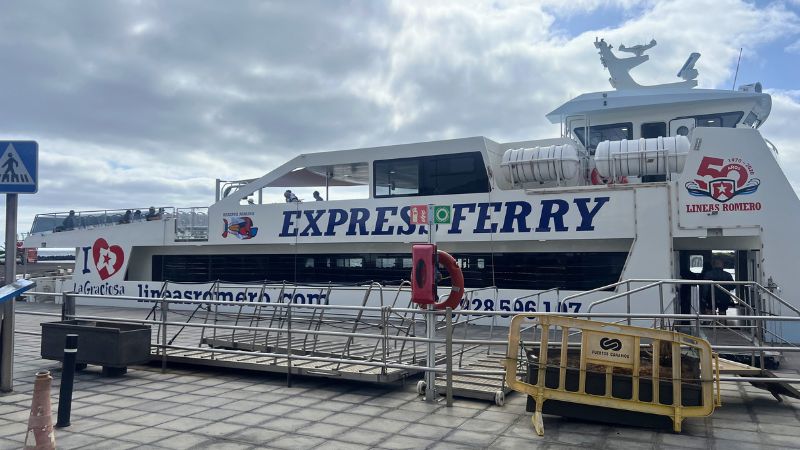 ferry lanzarote la graciosa