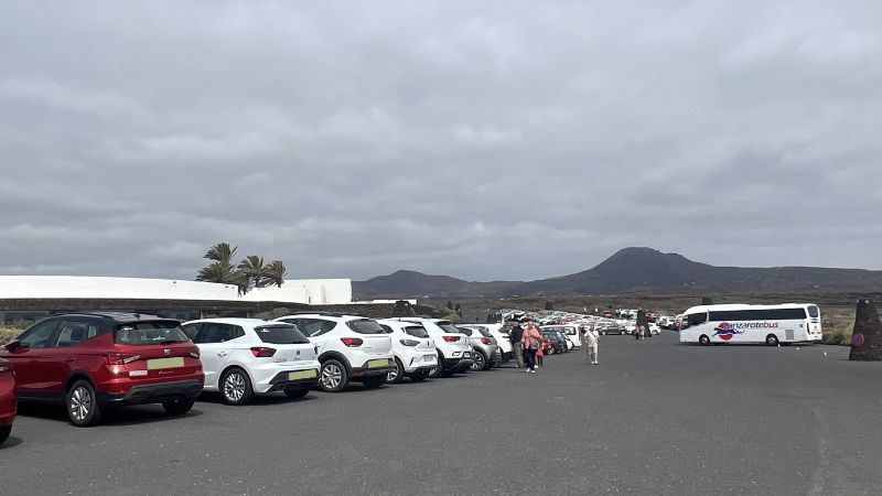 parking jameos del agua