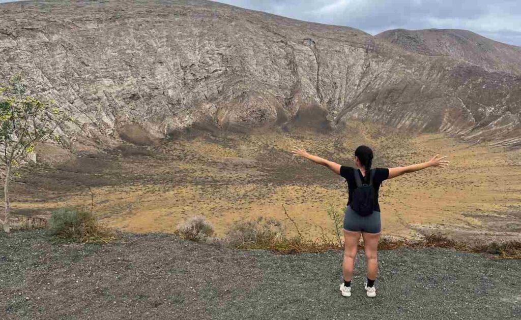 ruta volcan caldera blanca