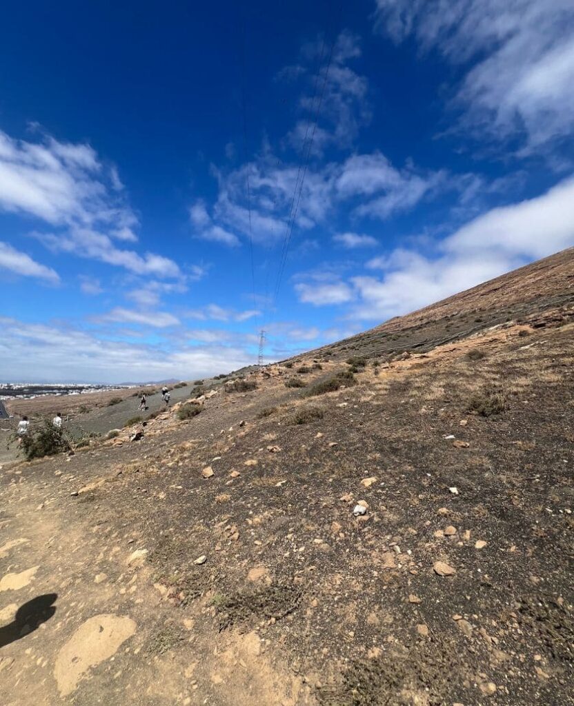 camino a las grietas de lanzarote