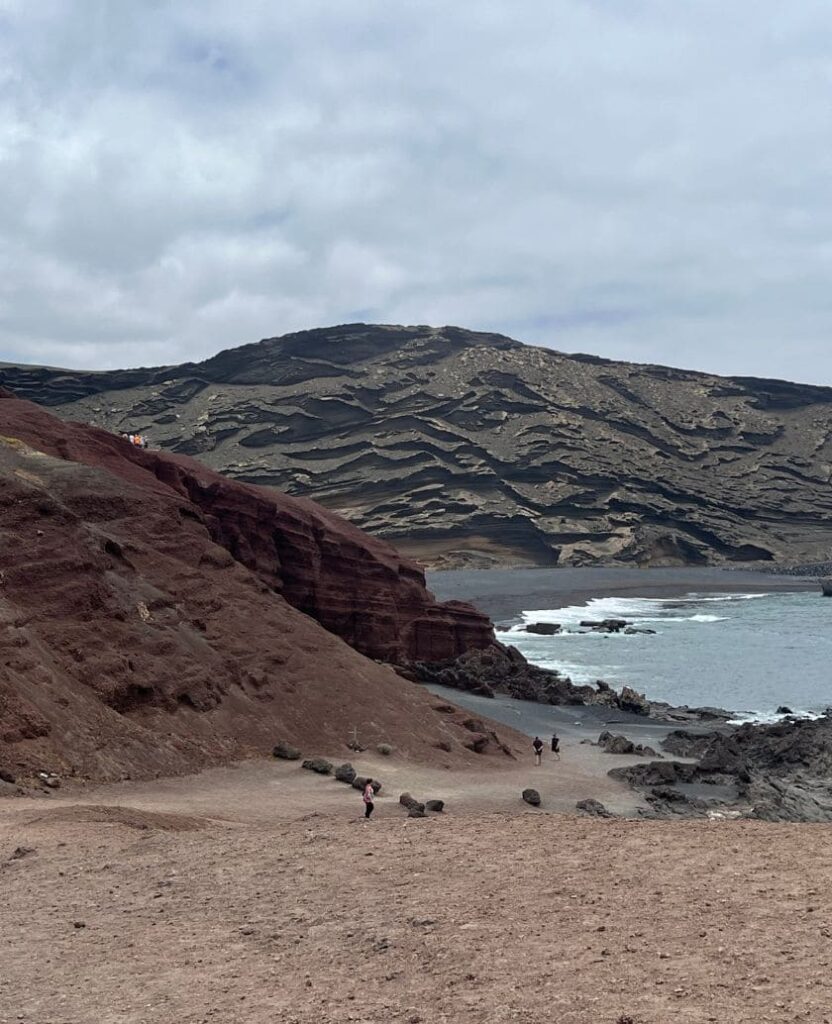 paisaje en el entorno del charco verde de lanzarote
